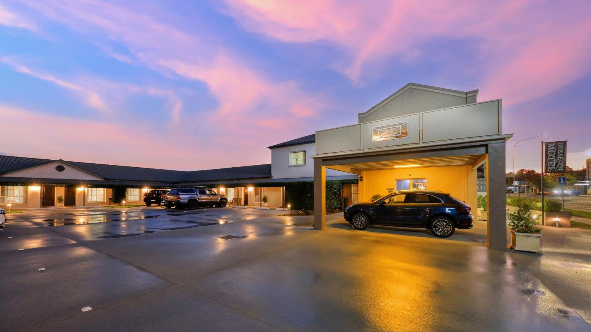 Breakout Motor Inn Cowra Eksteriør bilde